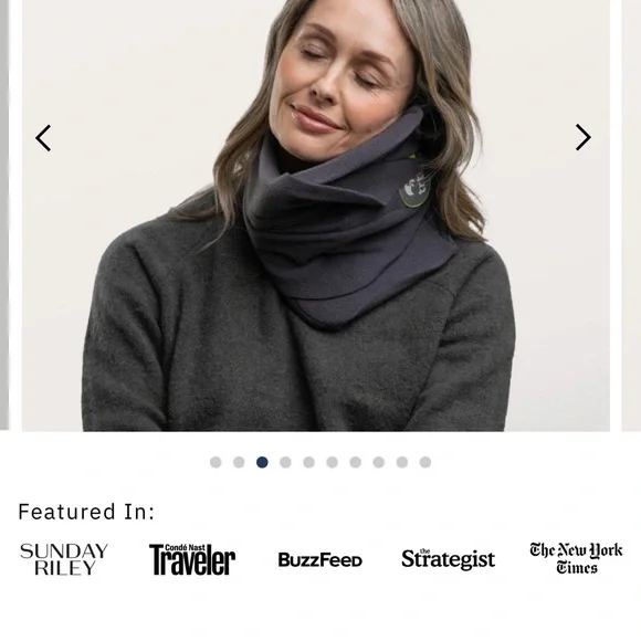 Gray Trtl Neck pillow Wrap - Picture 1 of 6